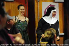emw_20140917_195523_Gilbert_Nunsense_0390