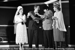 emw_20151125_203246_Gilbert_Wonderful_Life_0863